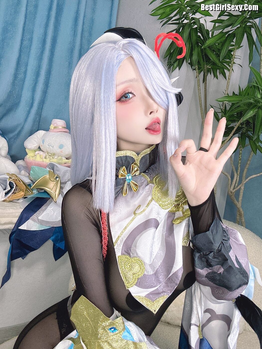 Coser@rioko凉凉子 Vol.123 有点那个的申鹤