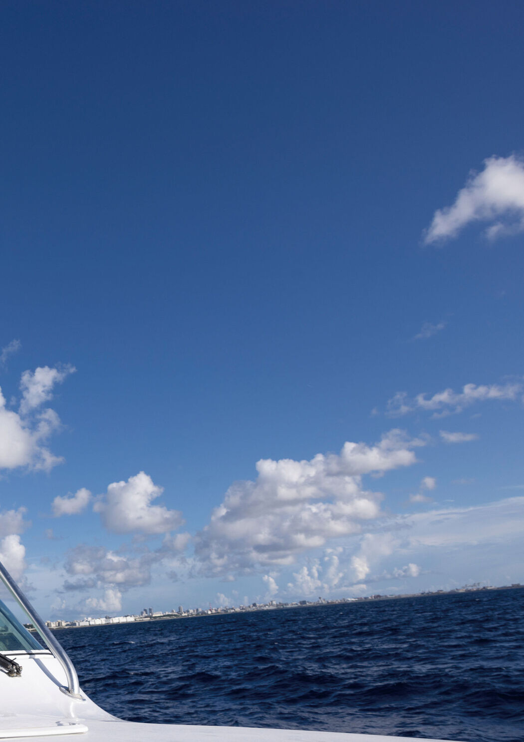 Ruka Kitano 北野瑠華, 1st写真集 デジタル限定アナザー版 「ずっと、触れたままで」 Set.01