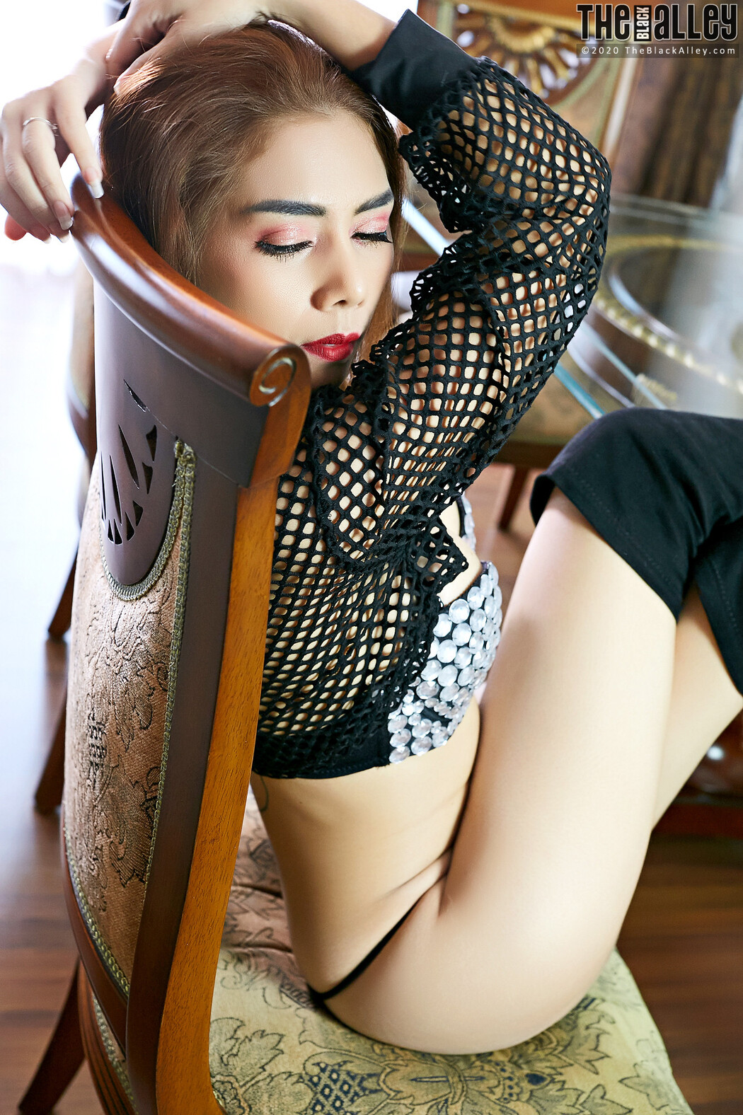 Carolina Fong The Black Alley Photobook Set.38