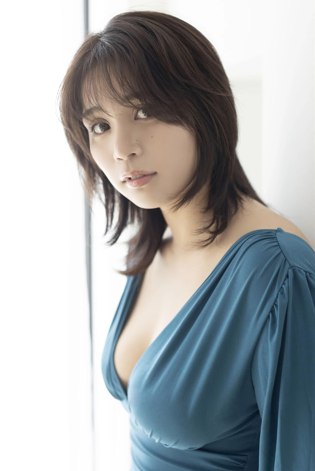 Miyabi Yamaoka 山岡雅弥, FRIDAY Monthly Girl No.36 Set.02 Cover Photo