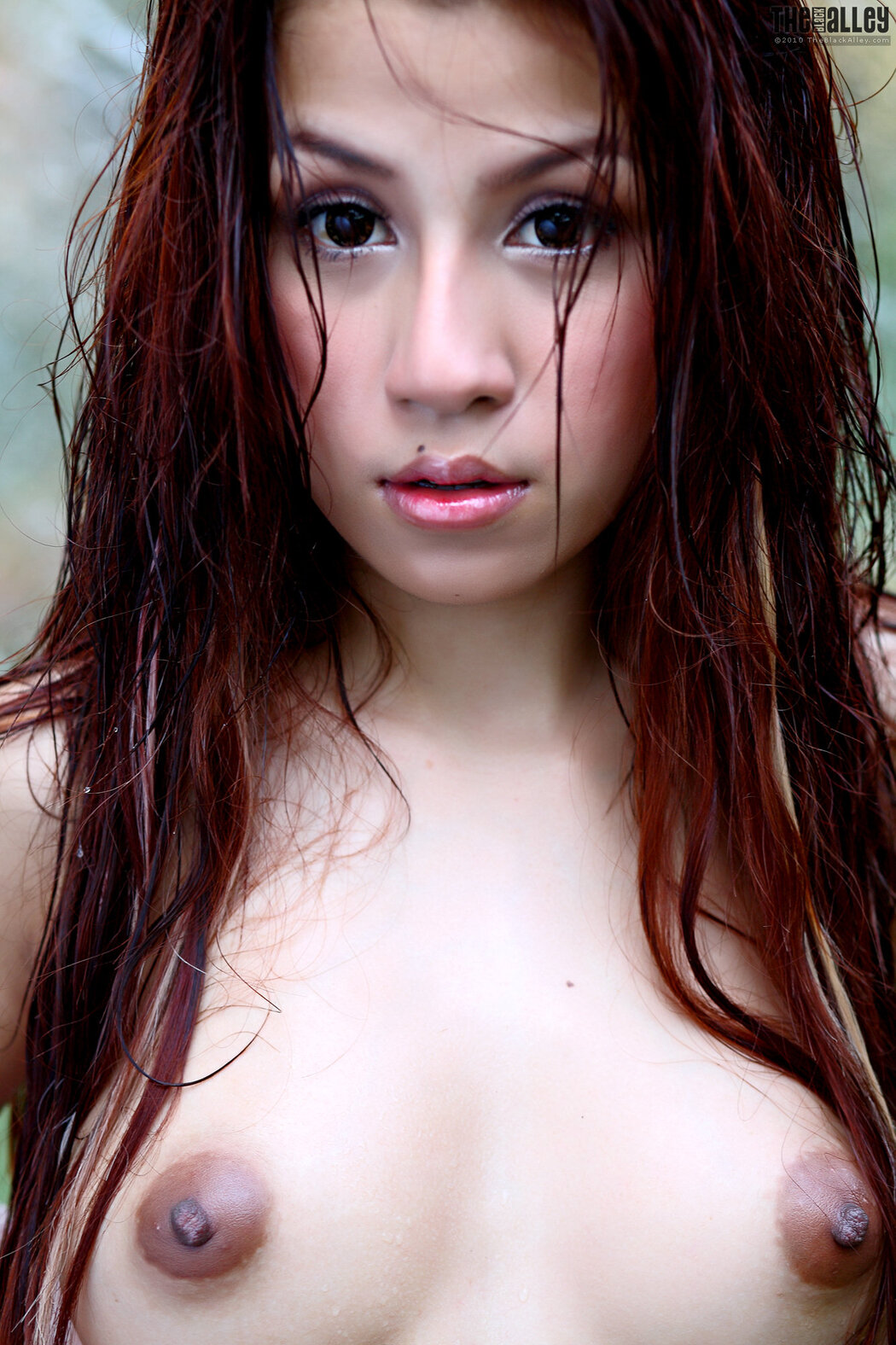 Lydia The Black Alley Photobook Set.03