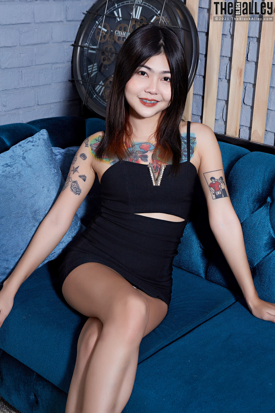 Cake The Black Alley Photobook Set.02 Cover Photo