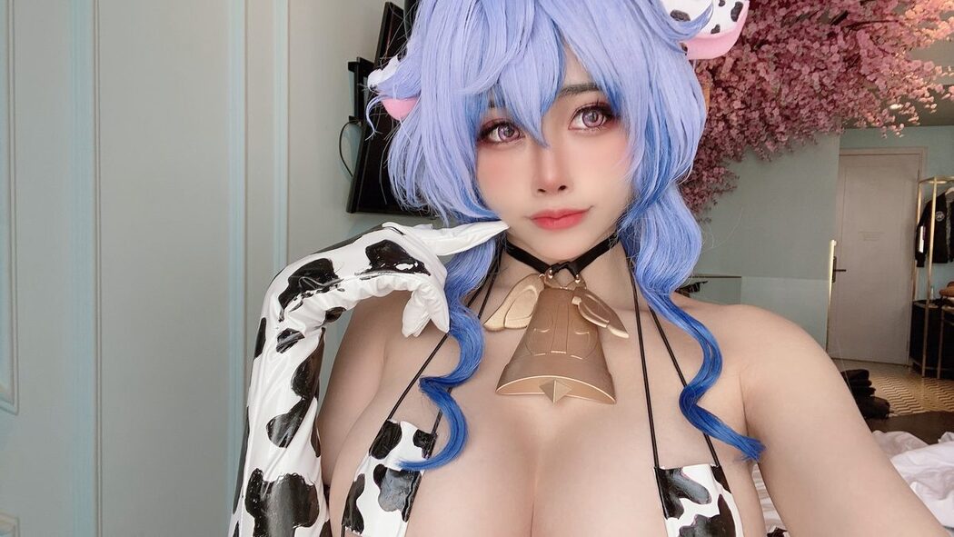 Coser@Byoru – Ganyu Cow