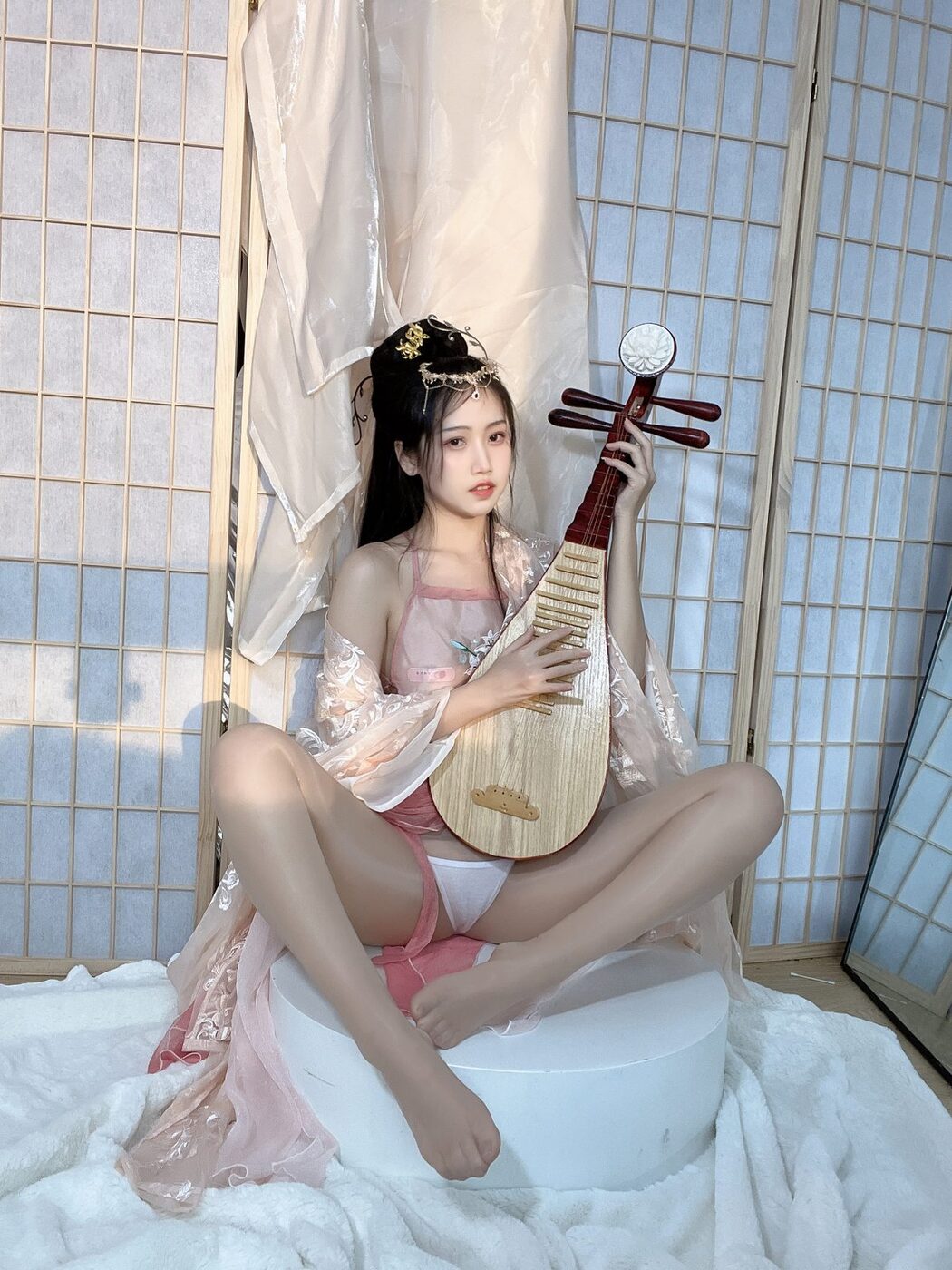 Coser@不呆猫 – 古风温泉人妻