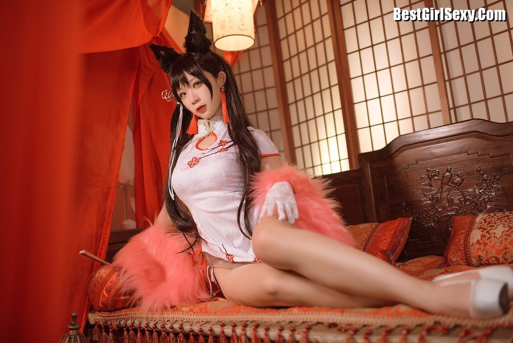 Coser@樱落酱w – 爱宕新春旗袍