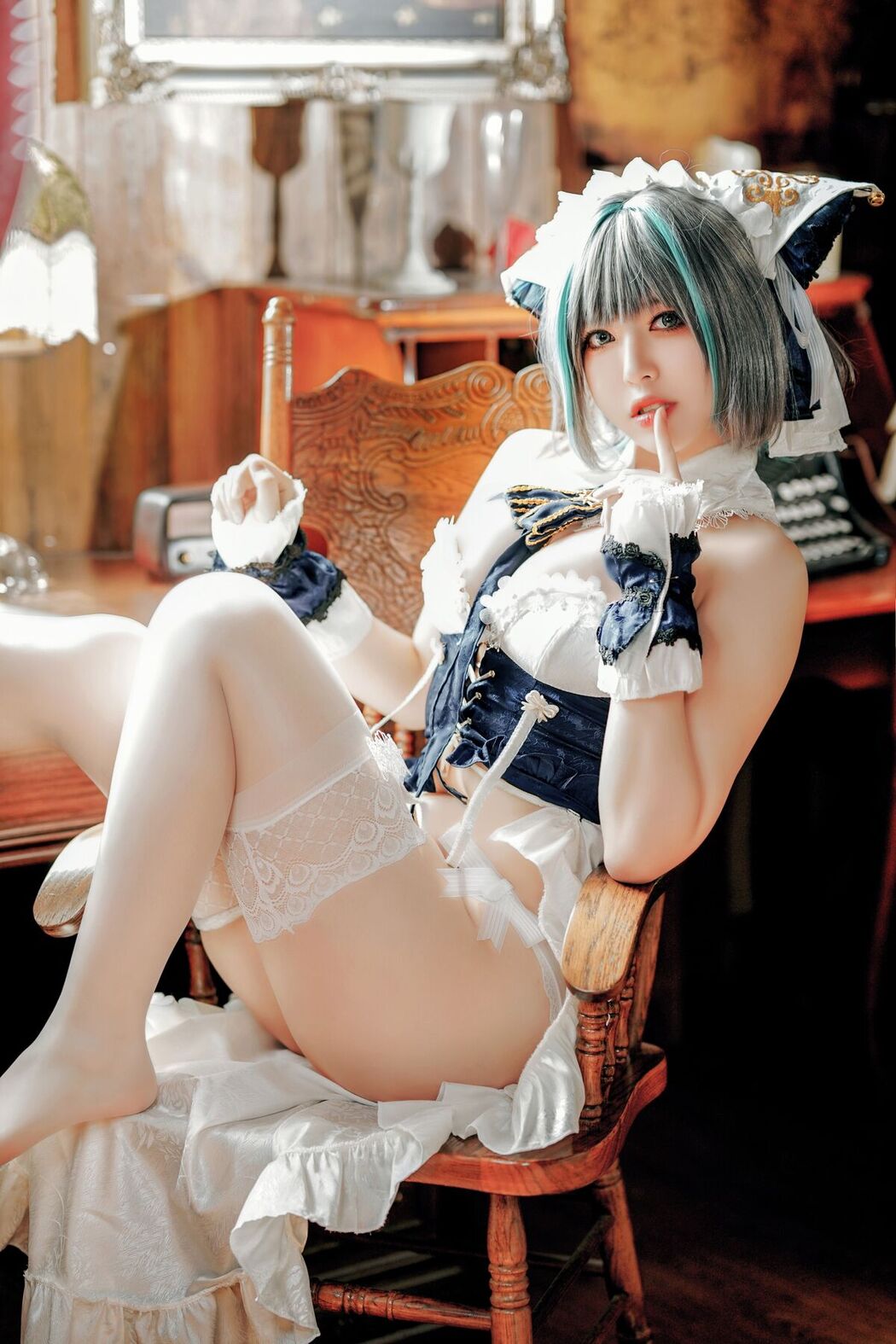 Coser@BANBANKO – チェシャー 抱き枕