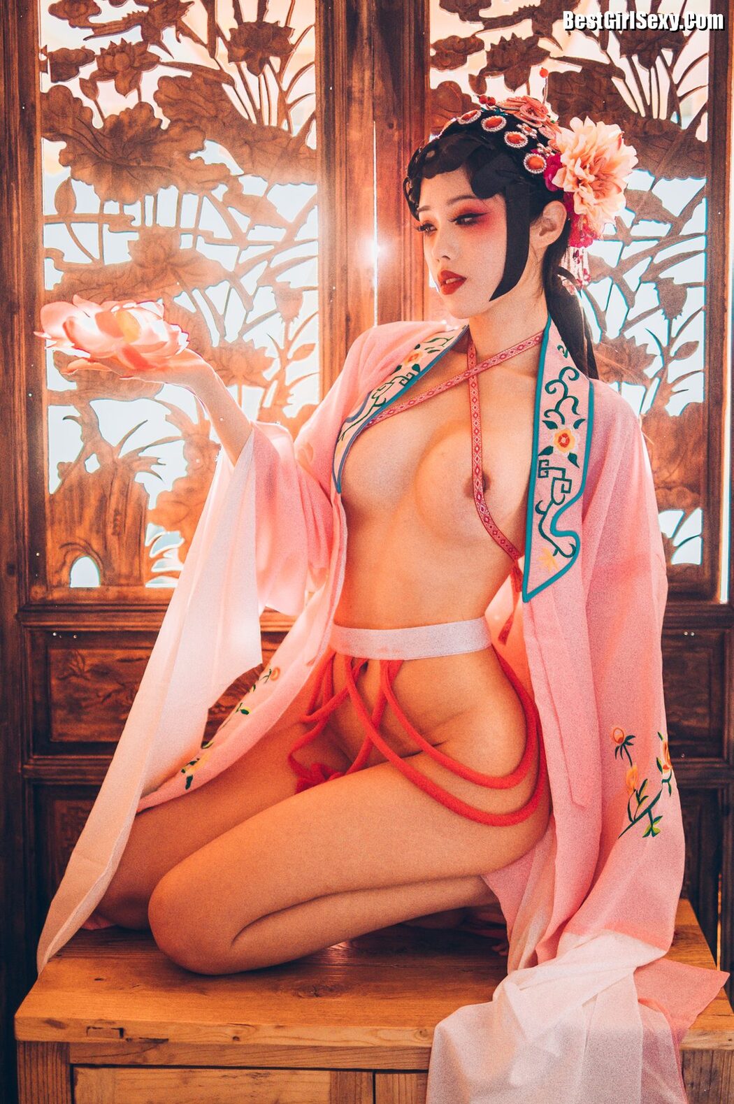 Coser@钛合金TiTi – 潘金莲