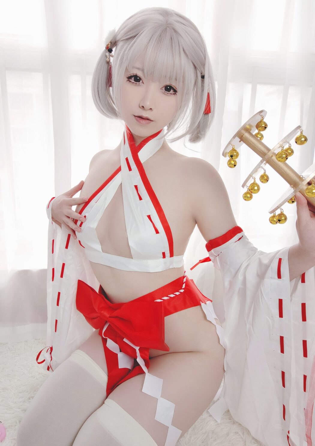 Coser@Asagiriai 愛ちゃん – 巫女服自拍
