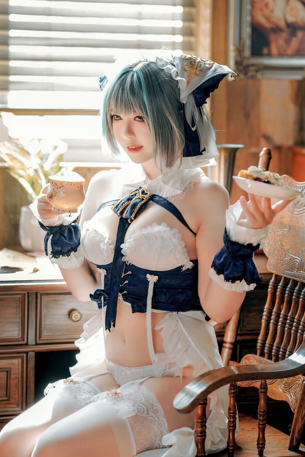 Coser@BANBANKO – チェシャー 抱き枕