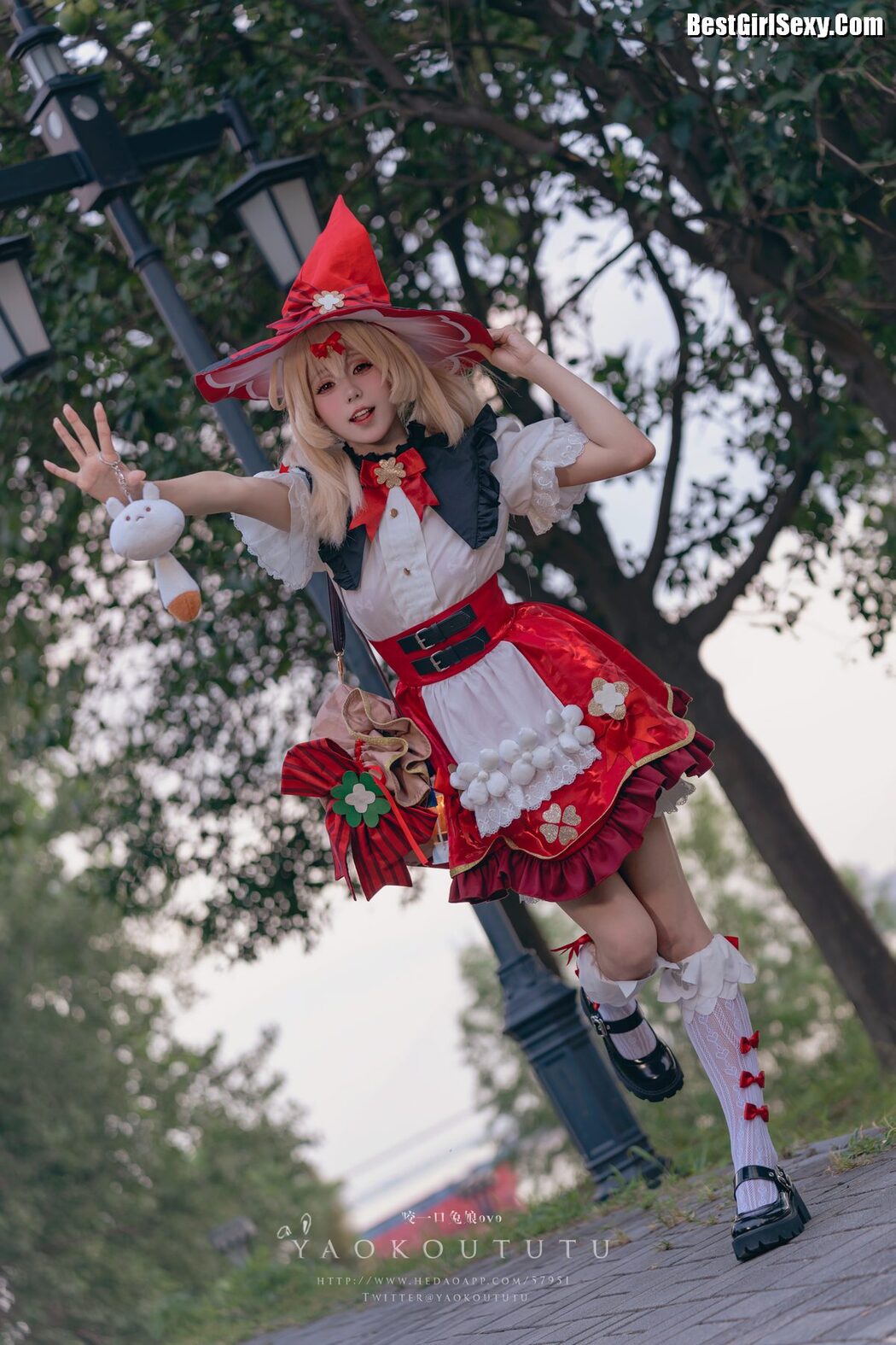 Coser@黏黏团子兔 – 琪花星烛·可莉 可莉炸鱼舞