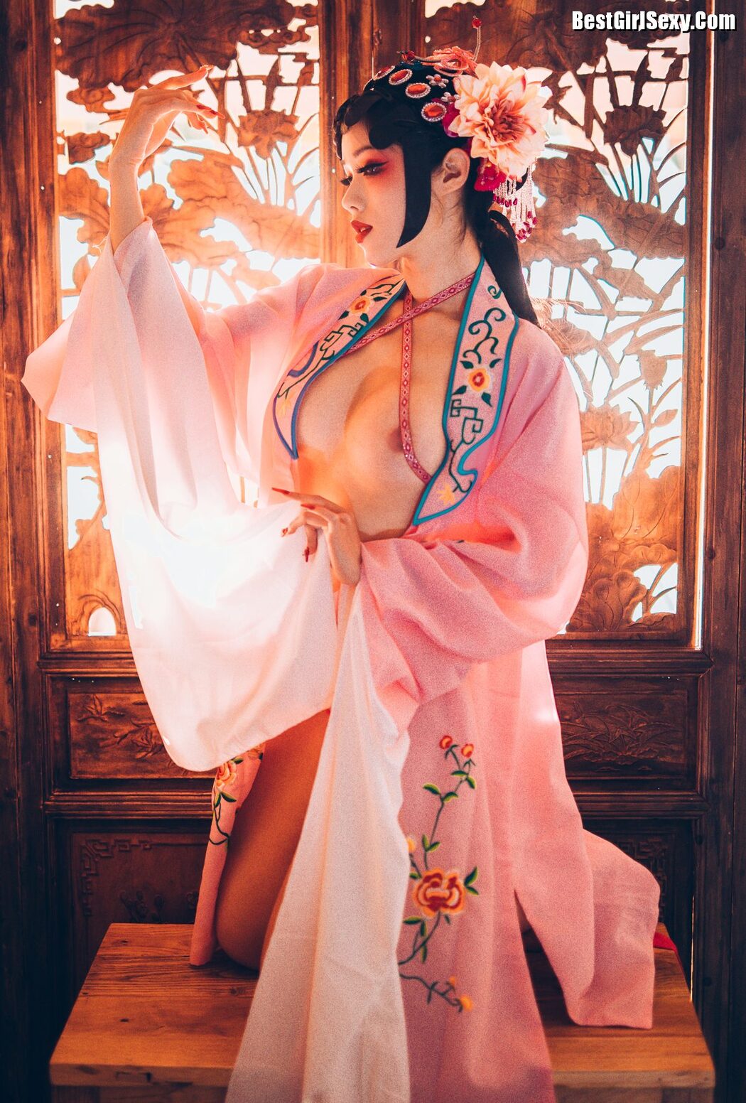 Coser@钛合金TiTi – 潘金莲