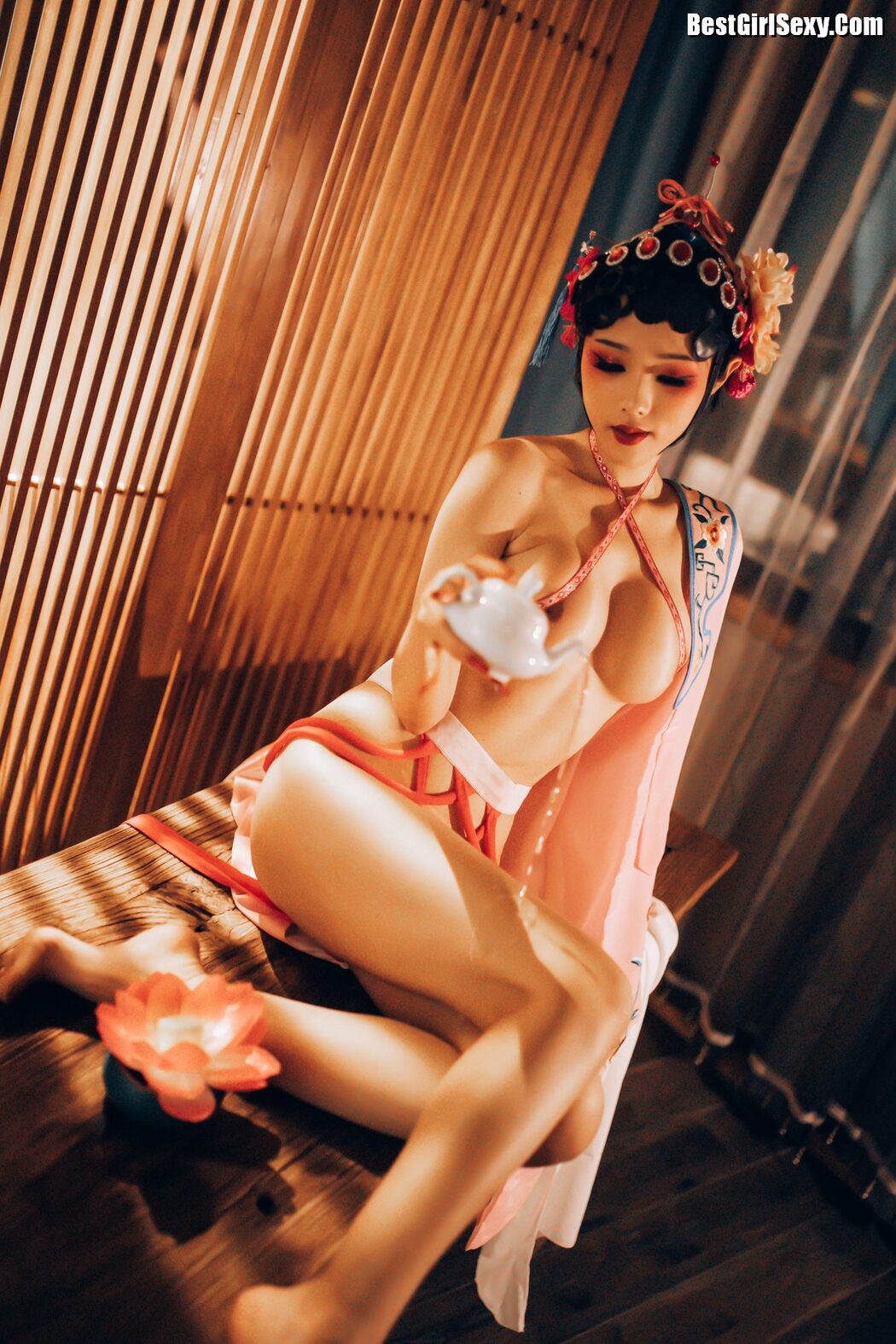 Coser@钛合金TiTi – 潘金莲