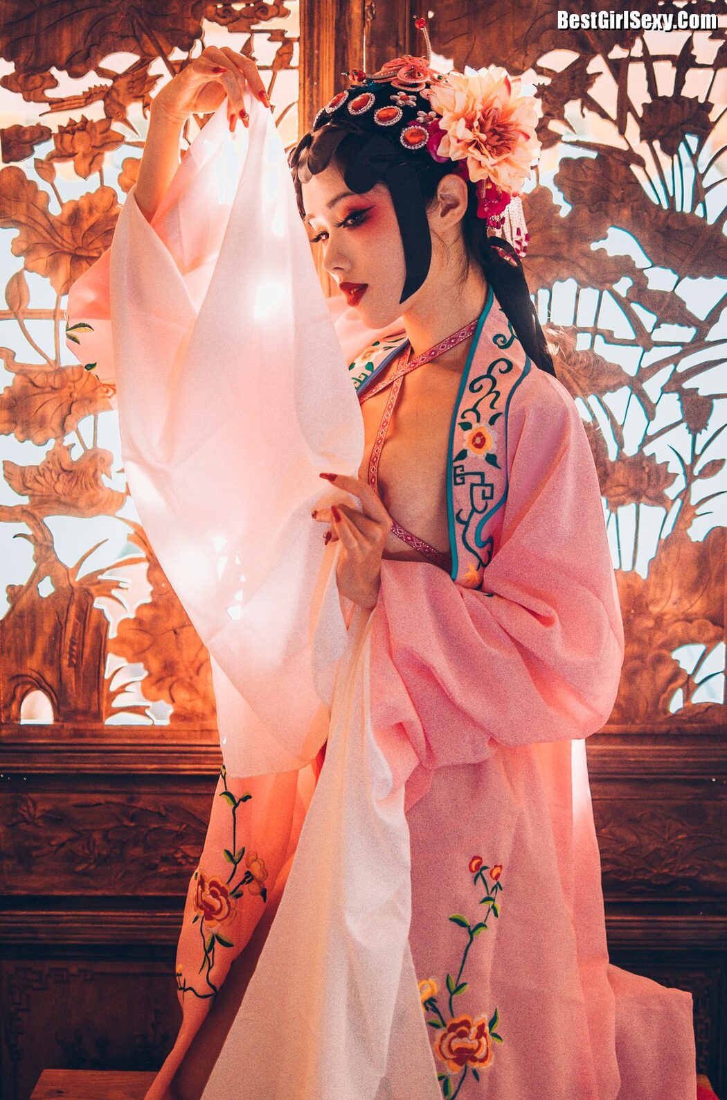 Coser@钛合金TiTi – 潘金莲