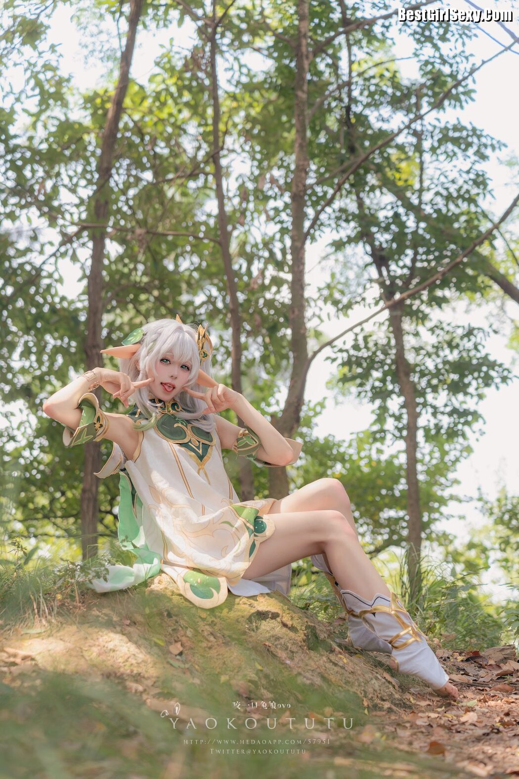 Coser@黏黏团子兔 – 万年萝莉纳西妲 And 0.2s