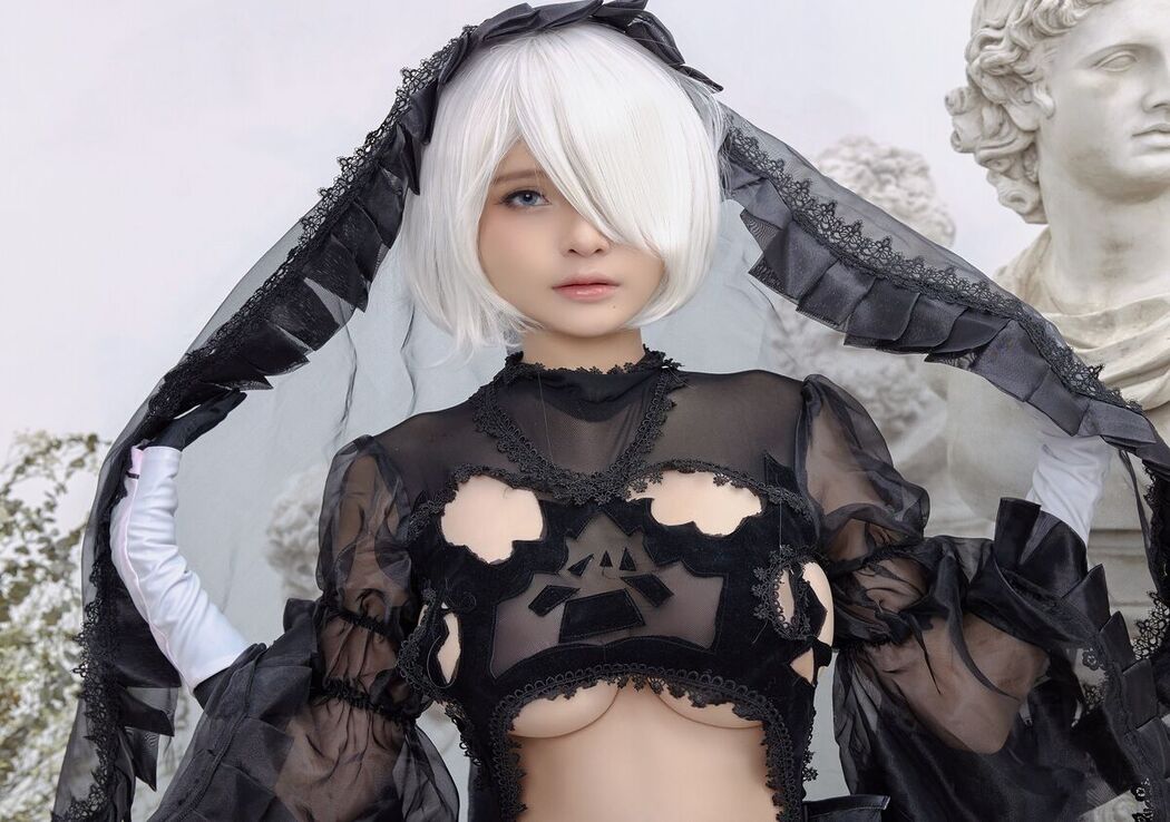 Coser@Azami – 黑纱套装2B小姐姐