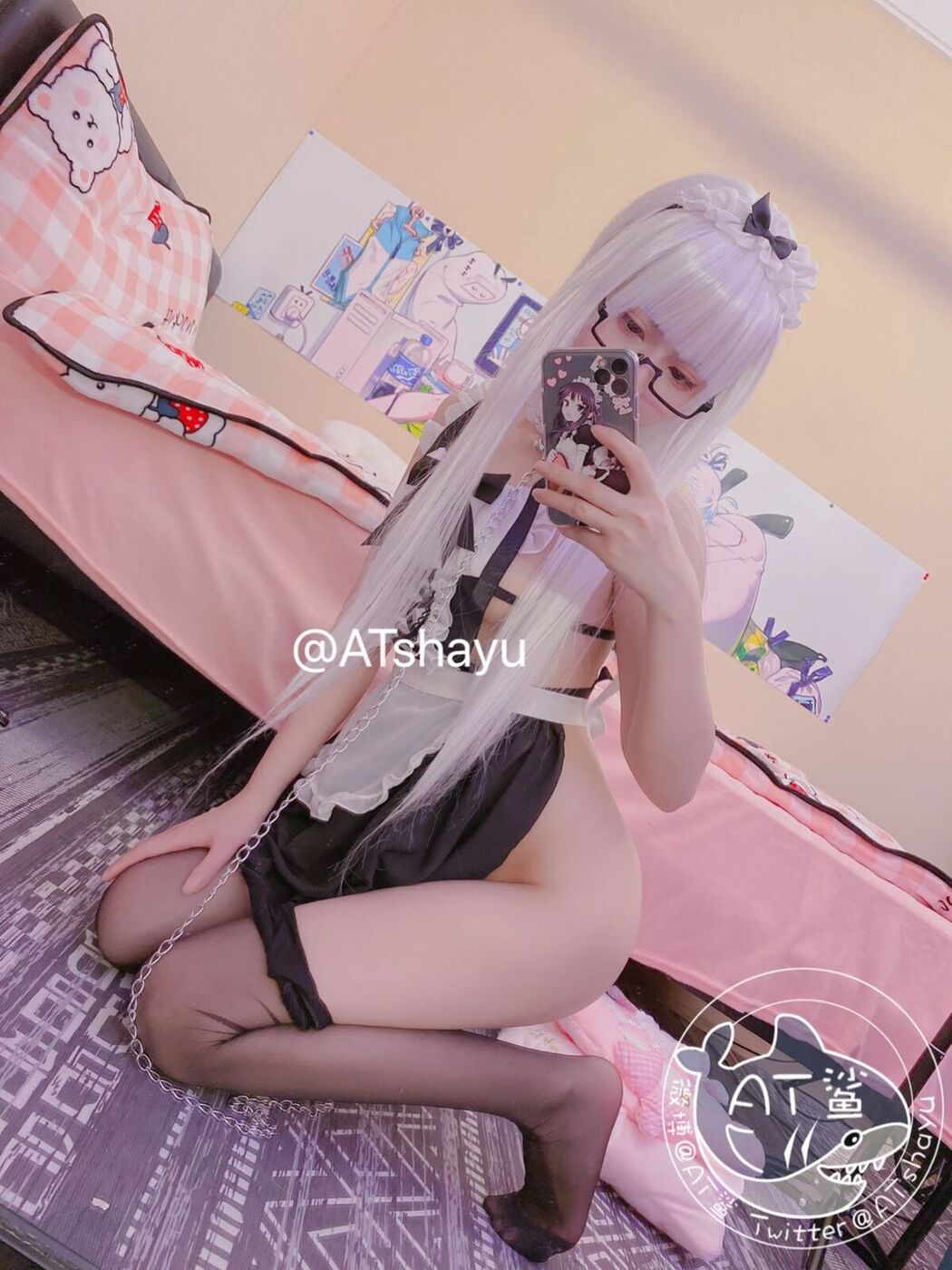 Coser@AT鲨 &#8211; 女仆开档袜