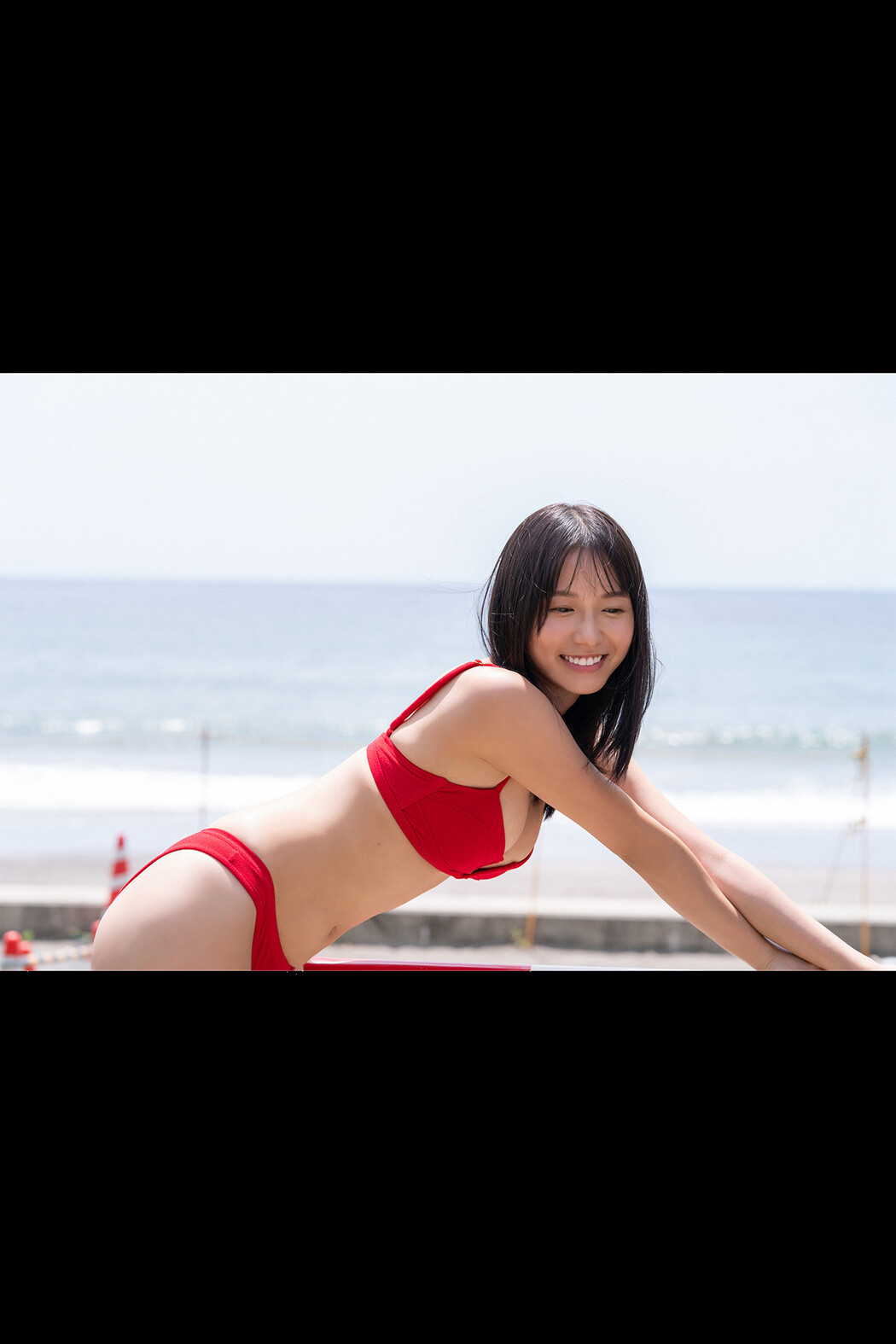 Nene Shida 志田音々, FLASHデジタル写真集 「波音のセレナーデ」 Set.02