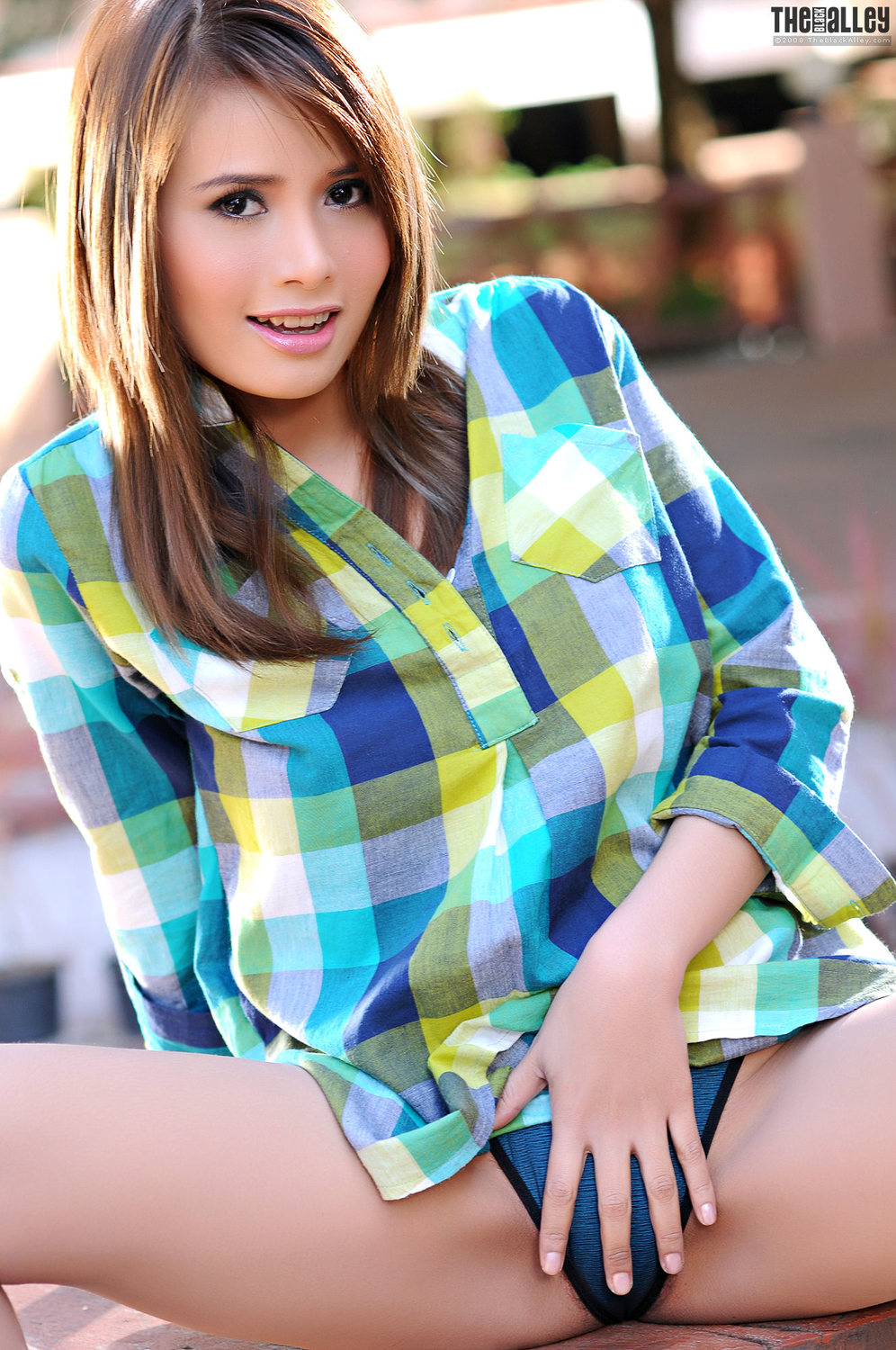 [The Black Alley] Kathy Cheow Set.01