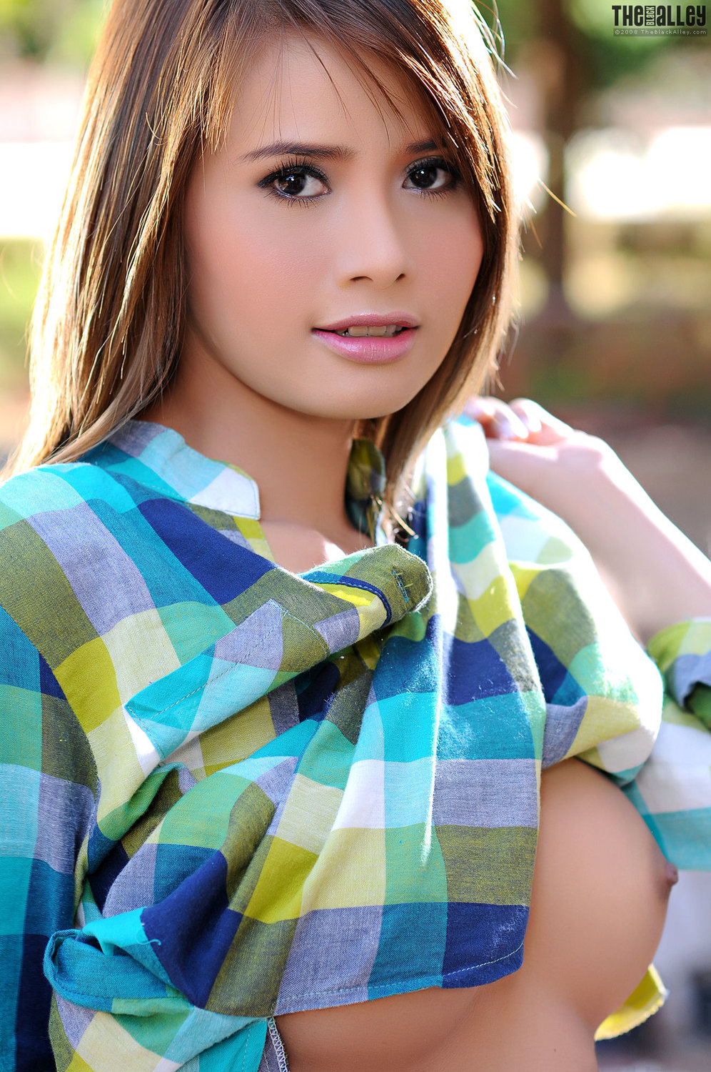 [The Black Alley] Kathy Cheow Set.01