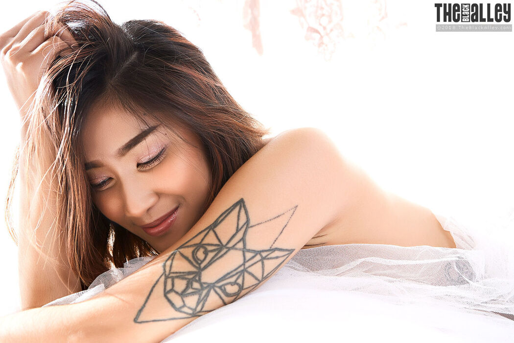 [The Black Alley] Apple Set.60 2019.08.18