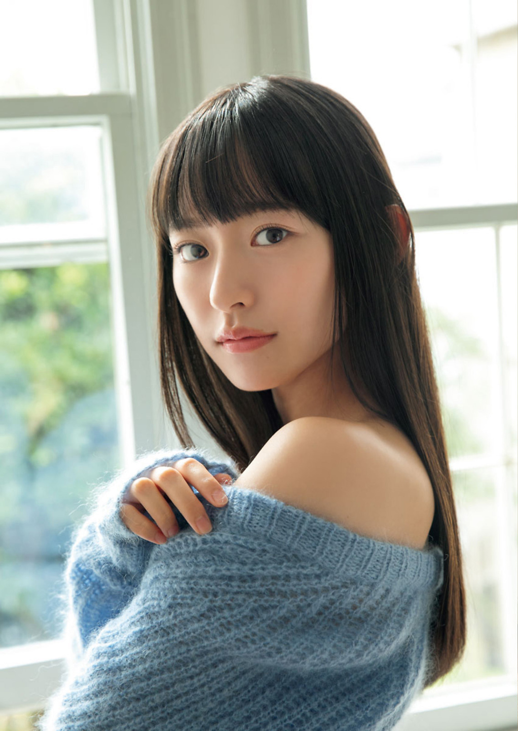 Kanami Takasaki 高崎かなみ, Big Comic Spirits 2021 No.07 (ビッグコミックスピリッツ 2021年7号)