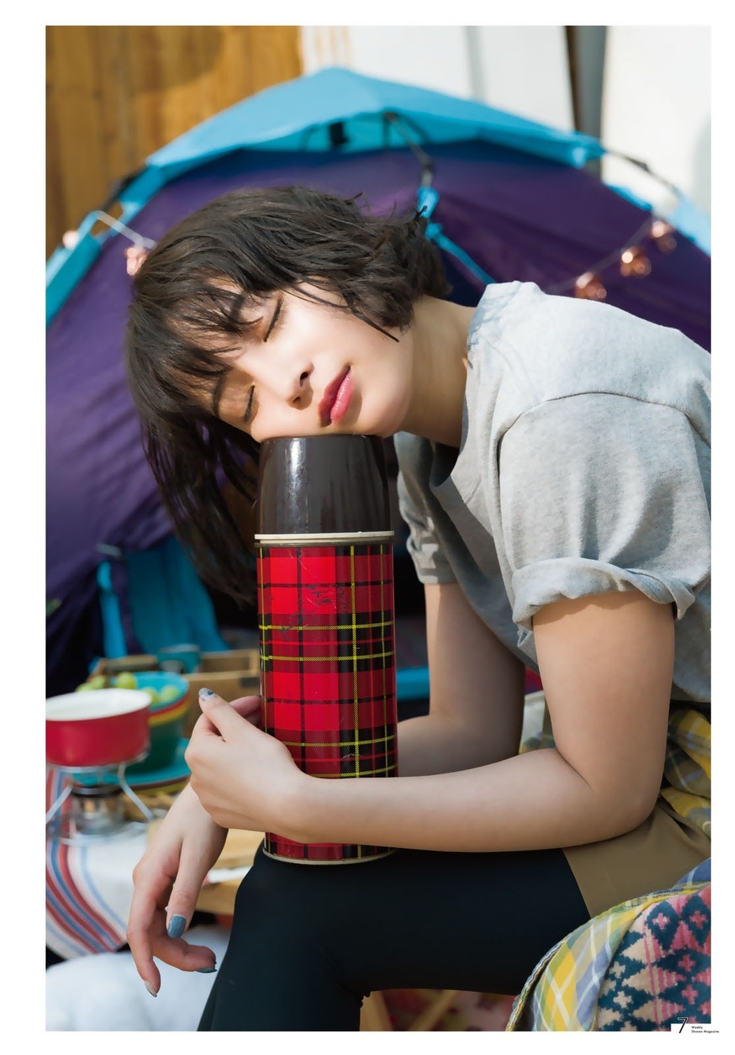 Suzu Hirose 広瀬すず, Shonen Magazine 2021 No.10 (週刊少年マガジン 2021年10号)