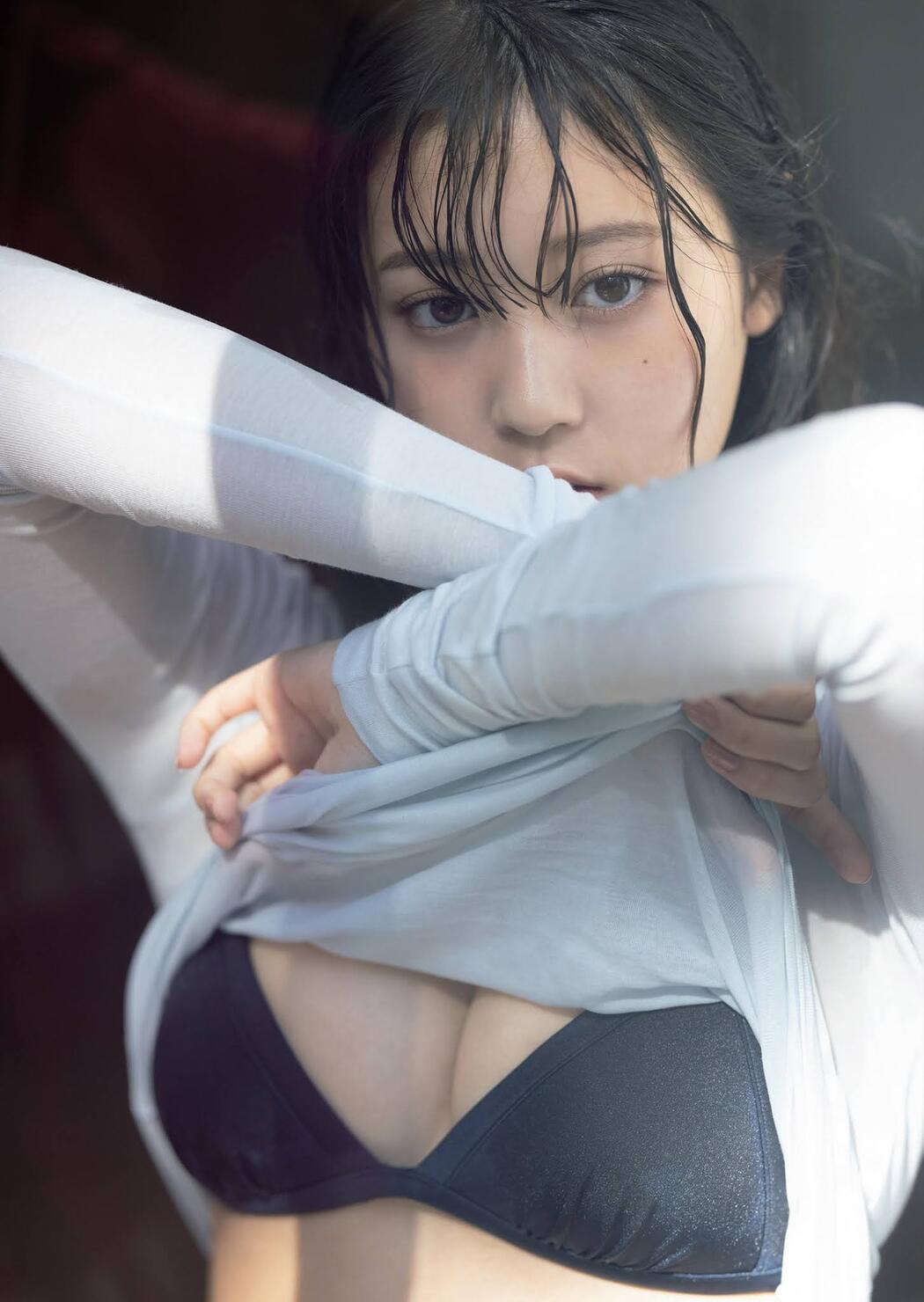 Yuna Kono 光野有菜, Weekly Playboy 2021 No.17 (週刊プレイボーイ 2021年17号)