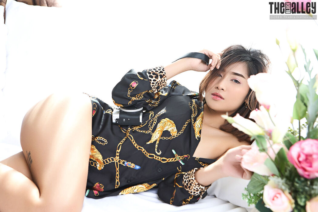 [The Black Alley] Apple Set.68 2019.10.03