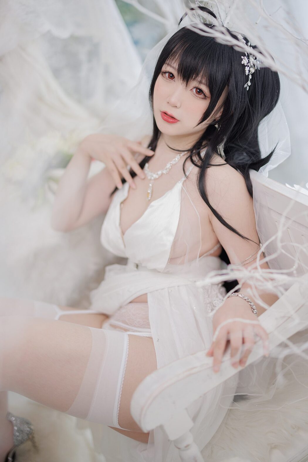 Coser@樱落酱w – 大凤花嫁 Cover Photo