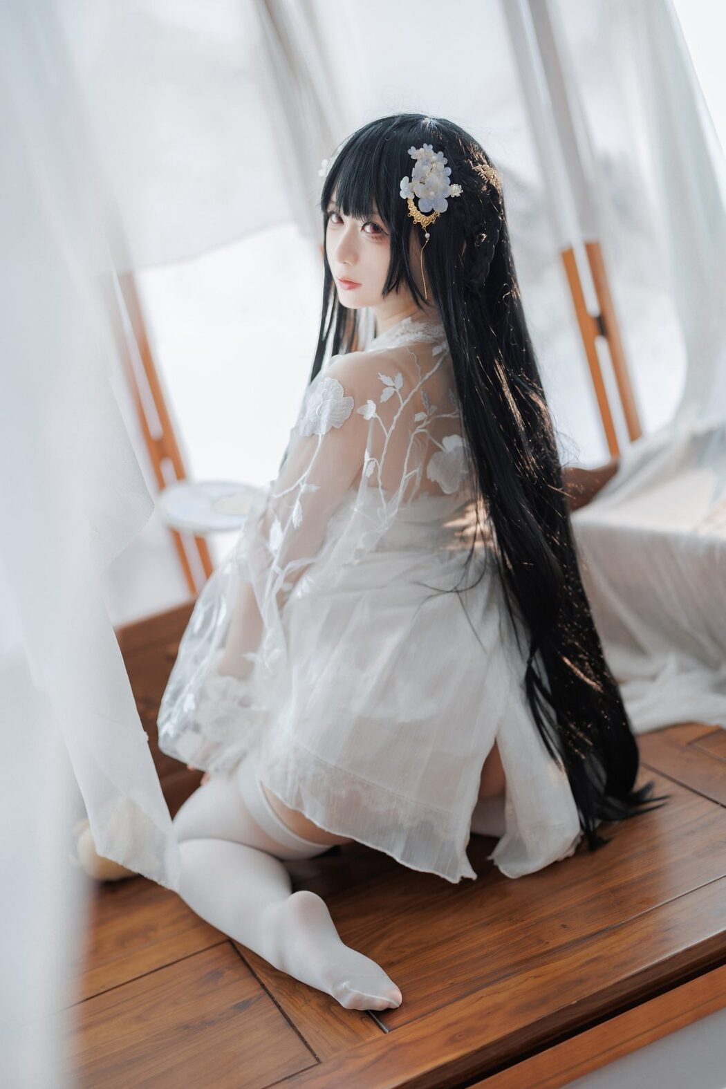 Coser@樱落酱w – 逸仙膏发凝脂