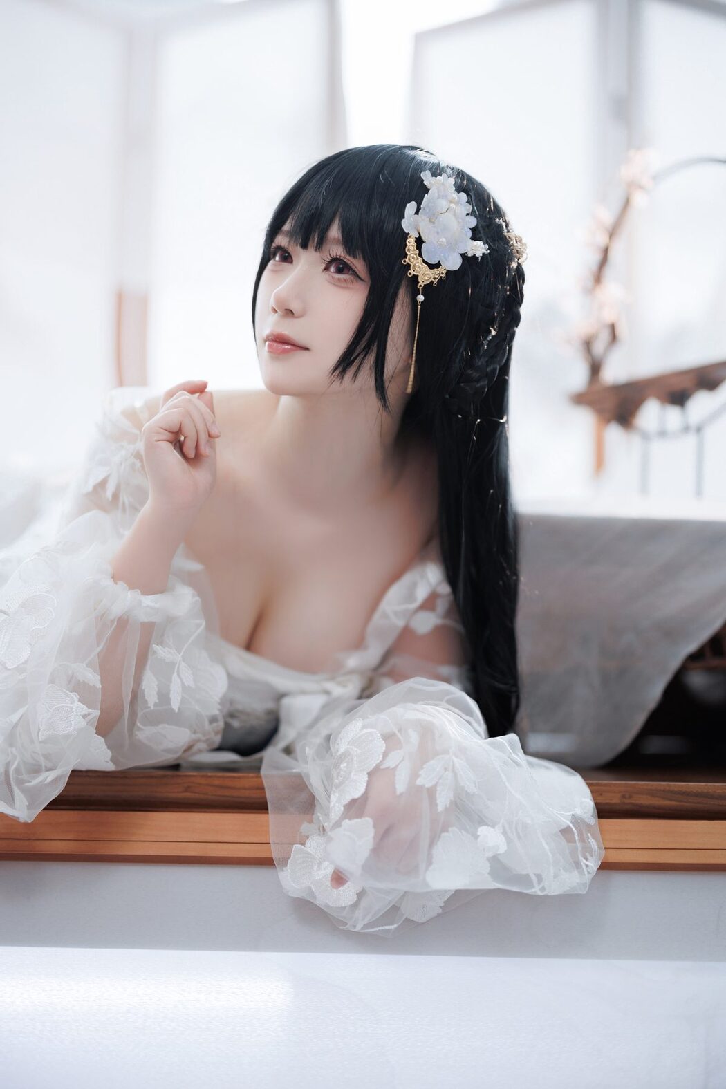 Coser@樱落酱w – 逸仙膏发凝脂