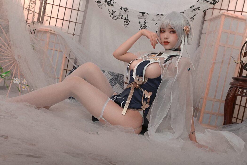 Coser@钛合金TiTi – 天狼星旗袍