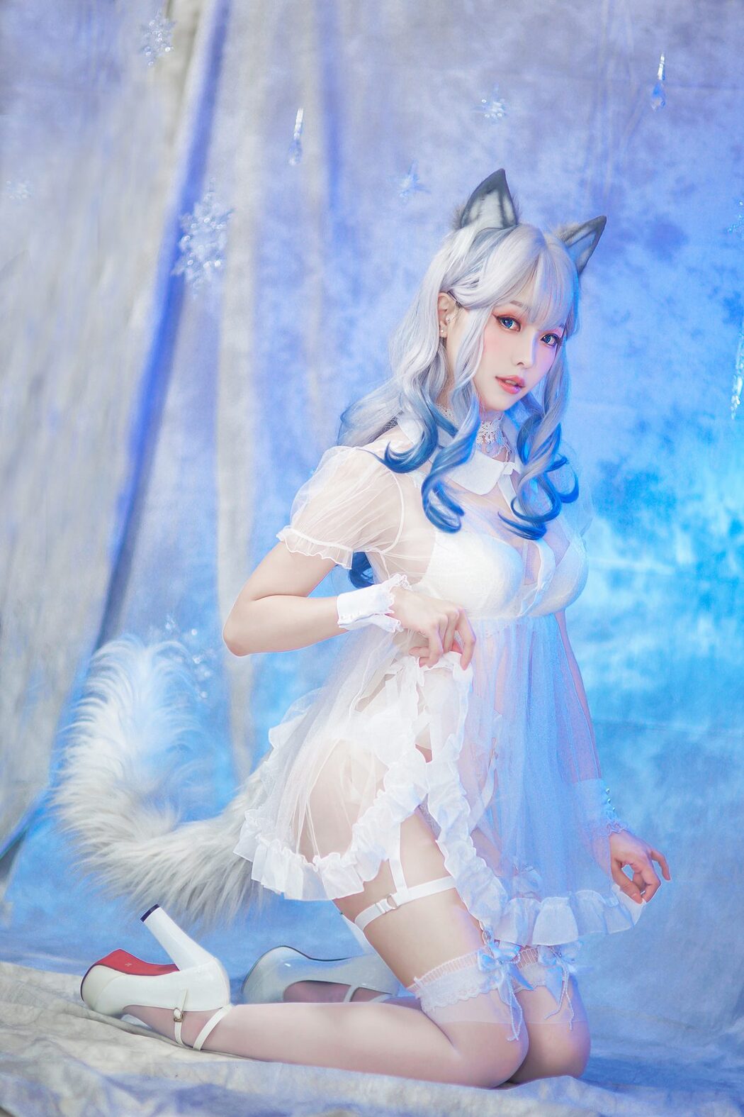 Coser@Ely_eeeElyEE子 – 猫耳白丝带