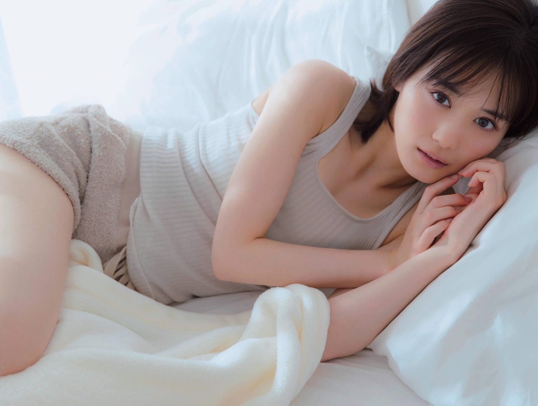 Mizuki Yamashita 山下美月, FRIDAY 2021.03.26 (フライデー 2021年3月26日号)