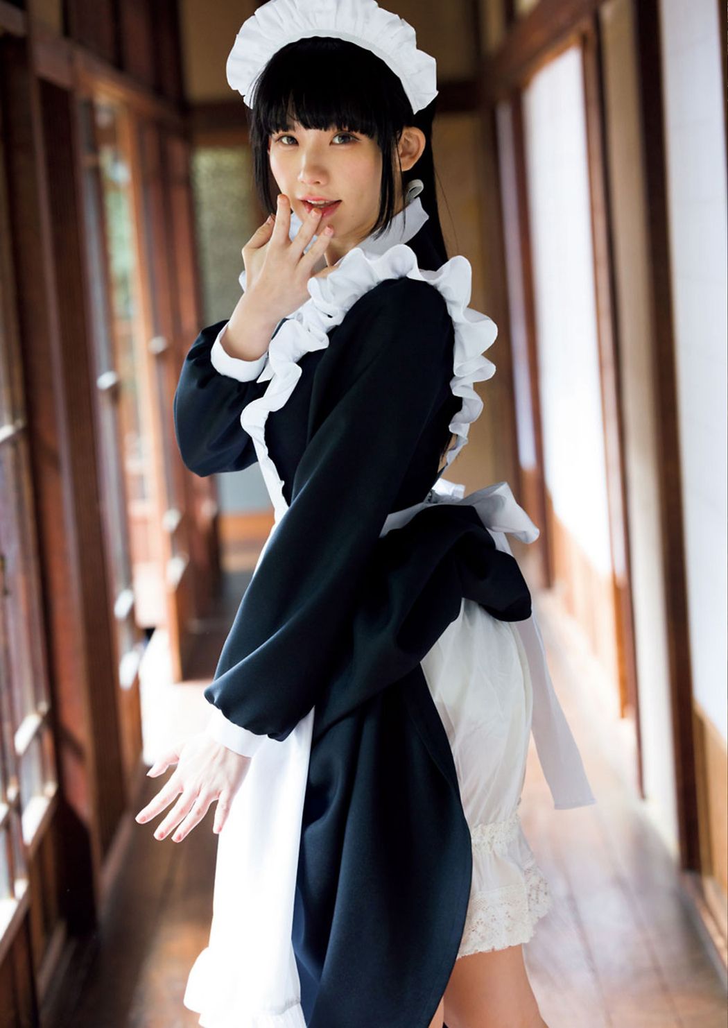 Enako えなこ, Big Comic Spirits 2021 No.15 (ビッグコミックスピリッツ 2021年15号)