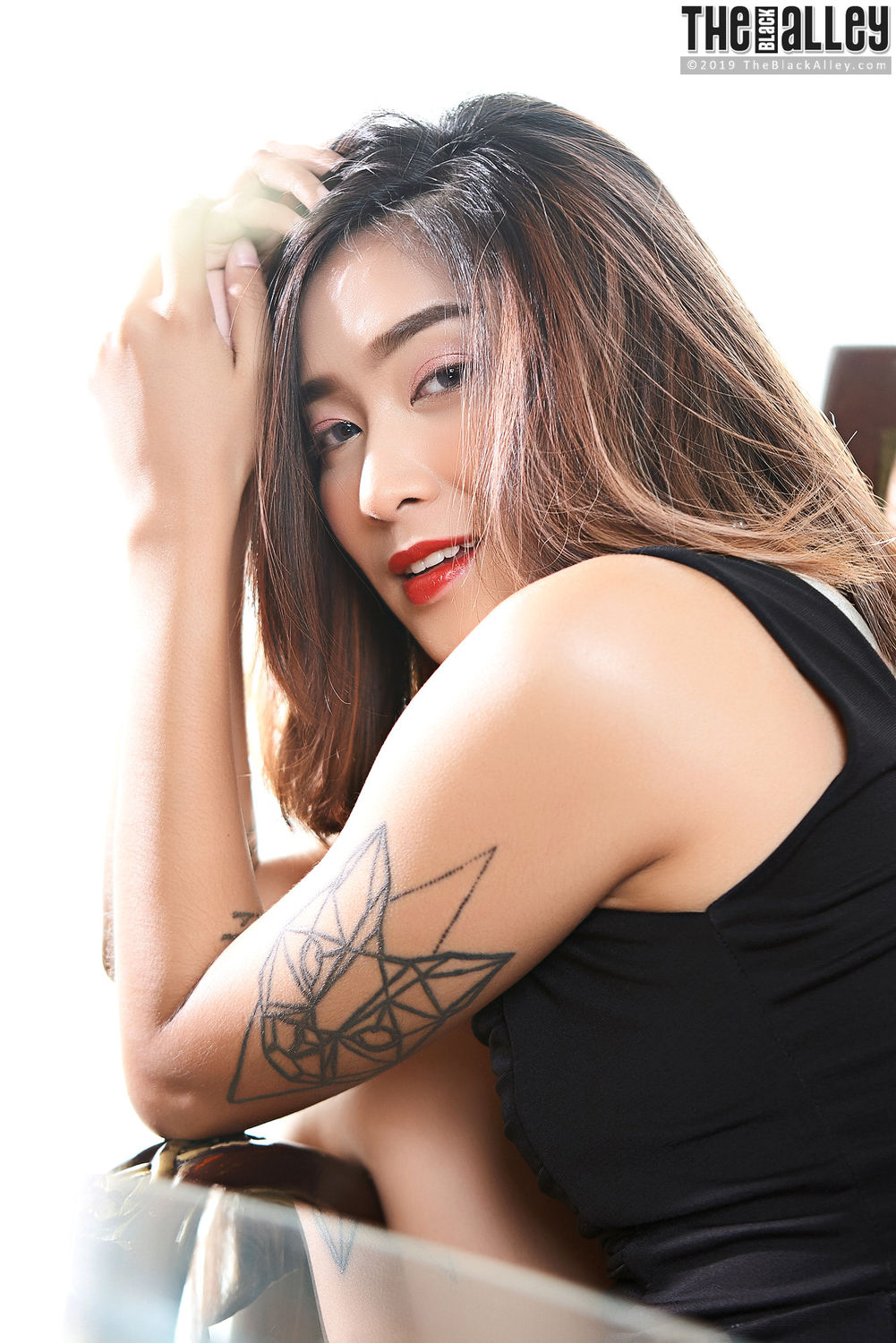 [The Black Alley] Apple Set.71 2019.10.30