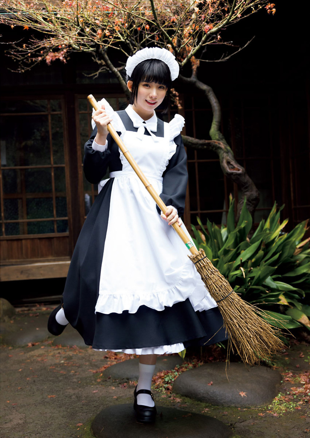 Enako えなこ, Big Comic Spirits 2021 No.15 (ビッグコミックスピリッツ 2021年15号)