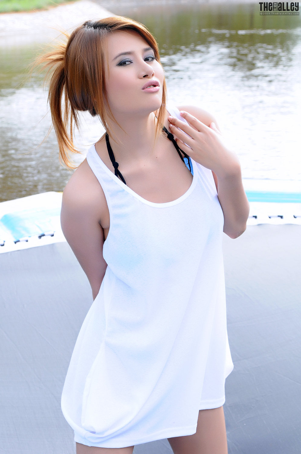 [The Black Alley] Kathy Cheow Set.13