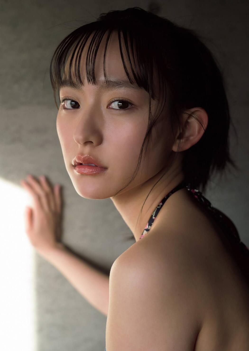Kanami Takasaki 高崎かなみ, Weekly Playboy 2021 No.16 (週刊プレイボーイ 2021年16号)