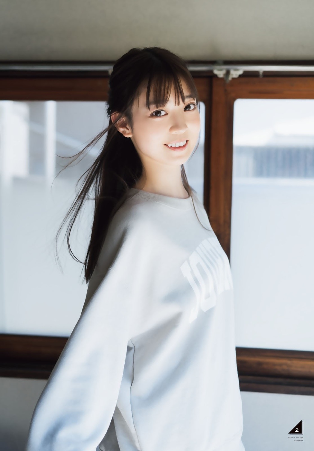 Tamami Sakaguchi 阪口珠美, Shonen Magazine 2021 No.18 (週刊少年マガジン 2021年18号)