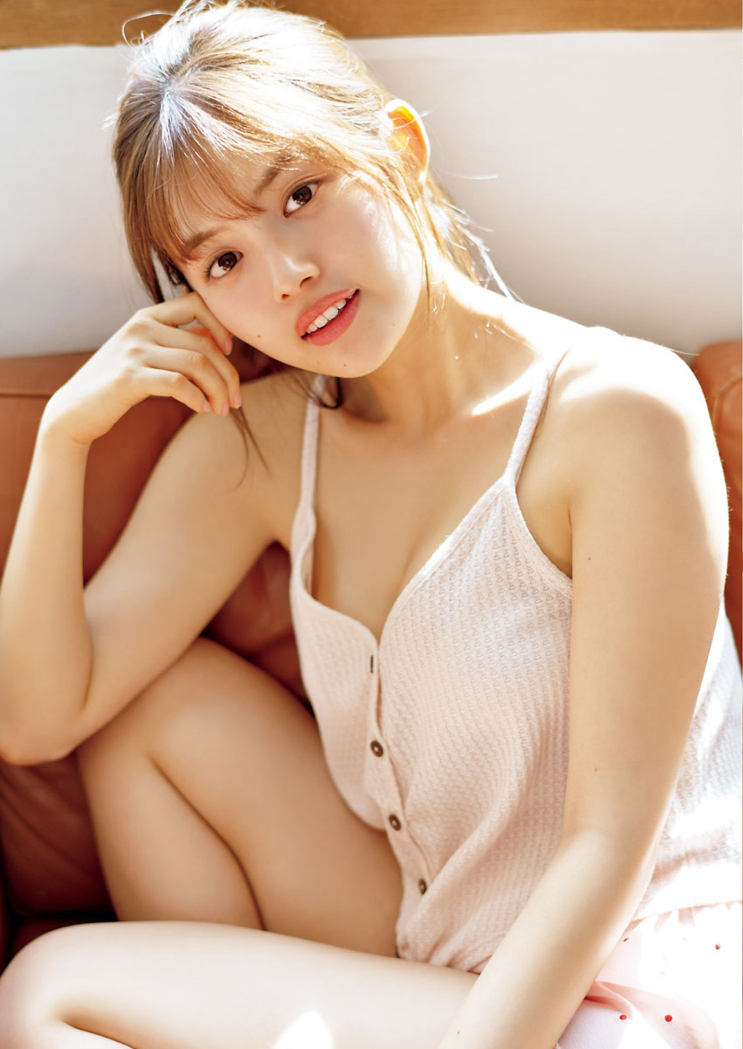 Mori Hinami 森日菜美, Big Comic Spirits 2021 No.23 (ビッグコミックスピリッツ 2021年23号)