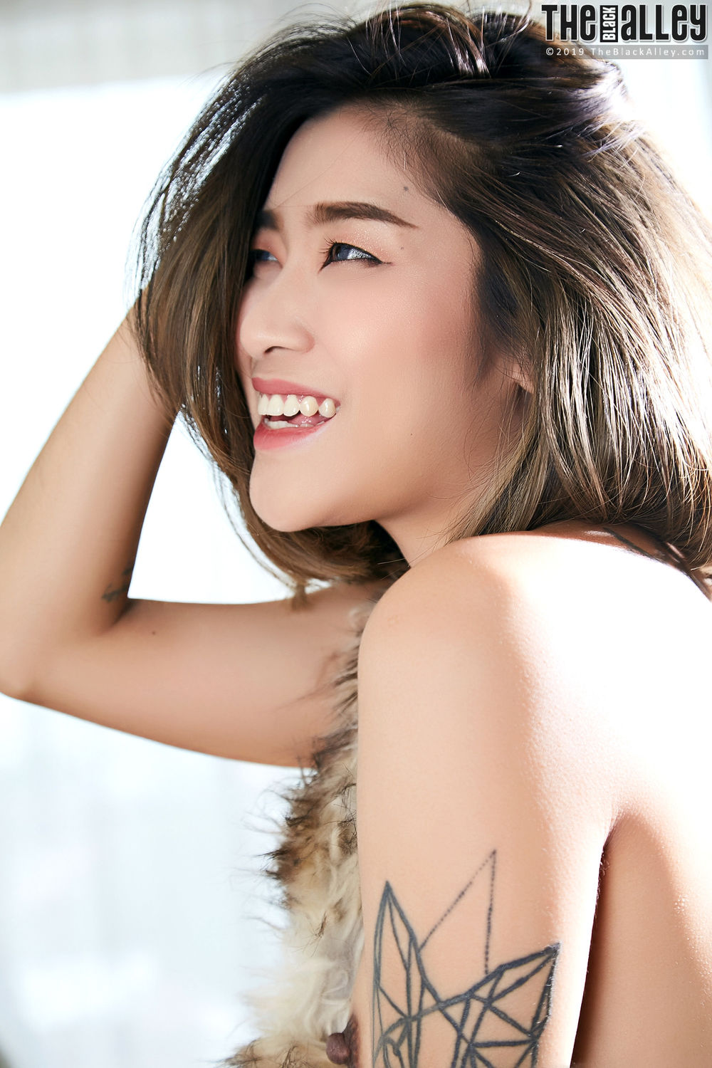 [The Black Alley] Apple Set.74 2019.12.12