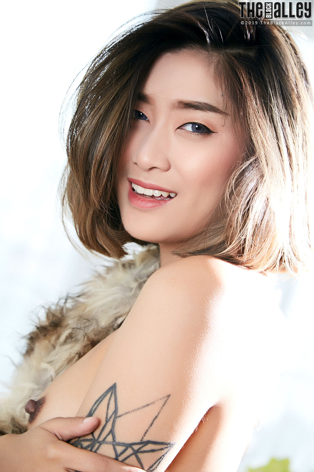 [The Black Alley] Apple Set.74 2019.12.12