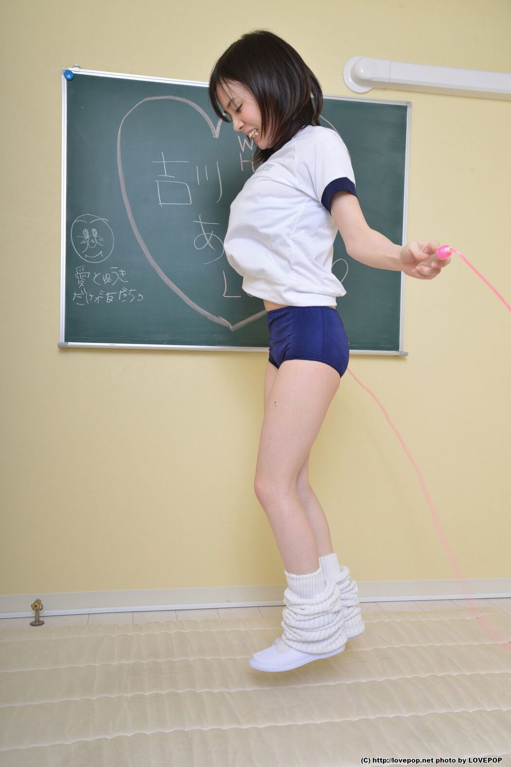 [LOVEPOP] Aimi Yoshikawa 吉川爱美/吉川あいみ Photoset 03