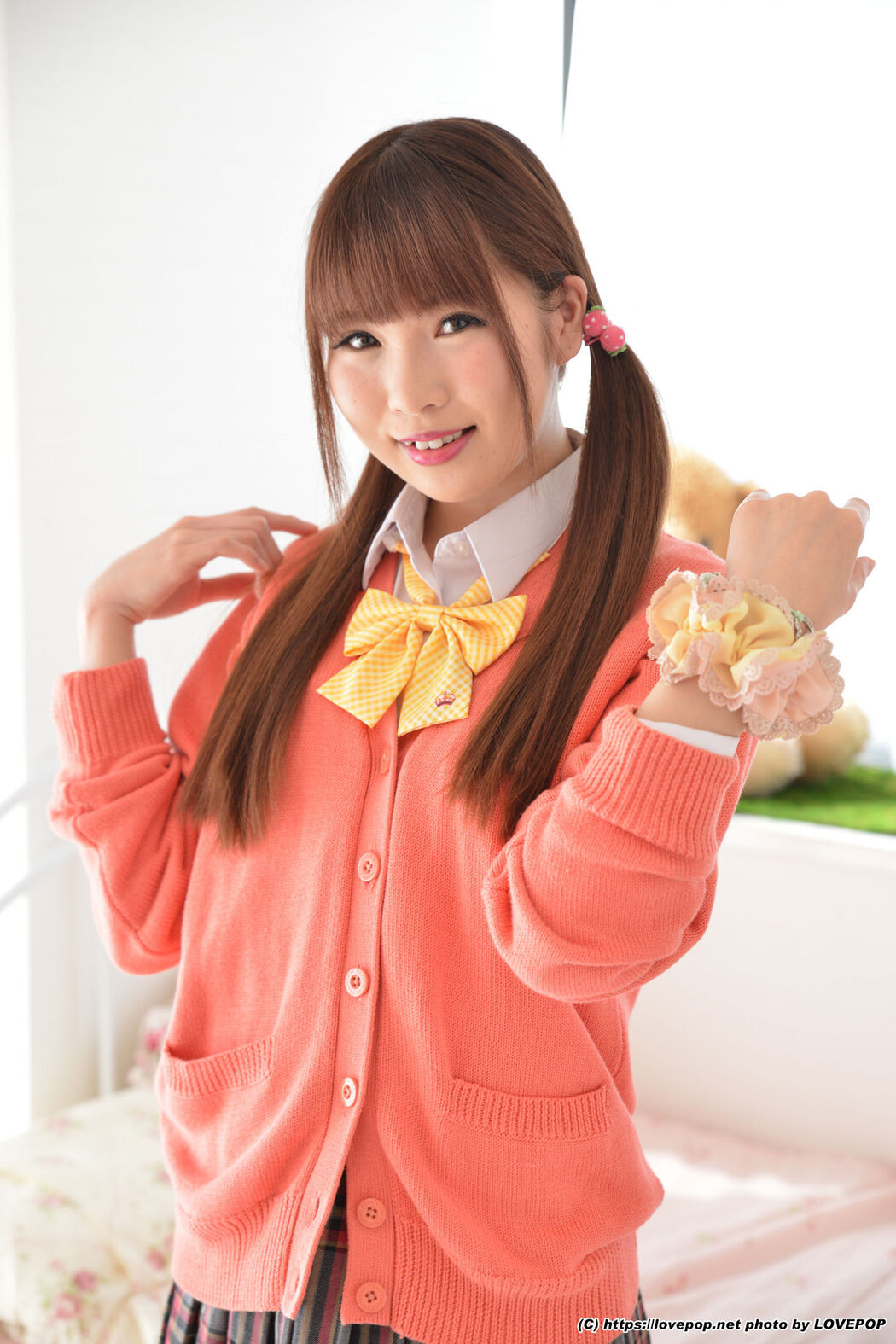 [LOVEPOP] Ayuna Niko あゆな Rainbow Love White skin and pink nipples! - PPV
