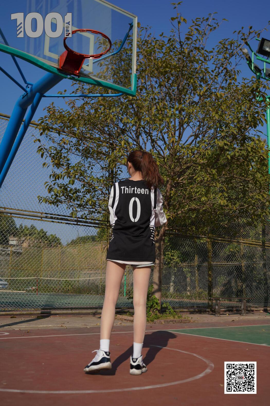 [IESS One Thousand and One Nights] Model: Strawberry "Playing Basketball with Girlfriend 3" Stockings