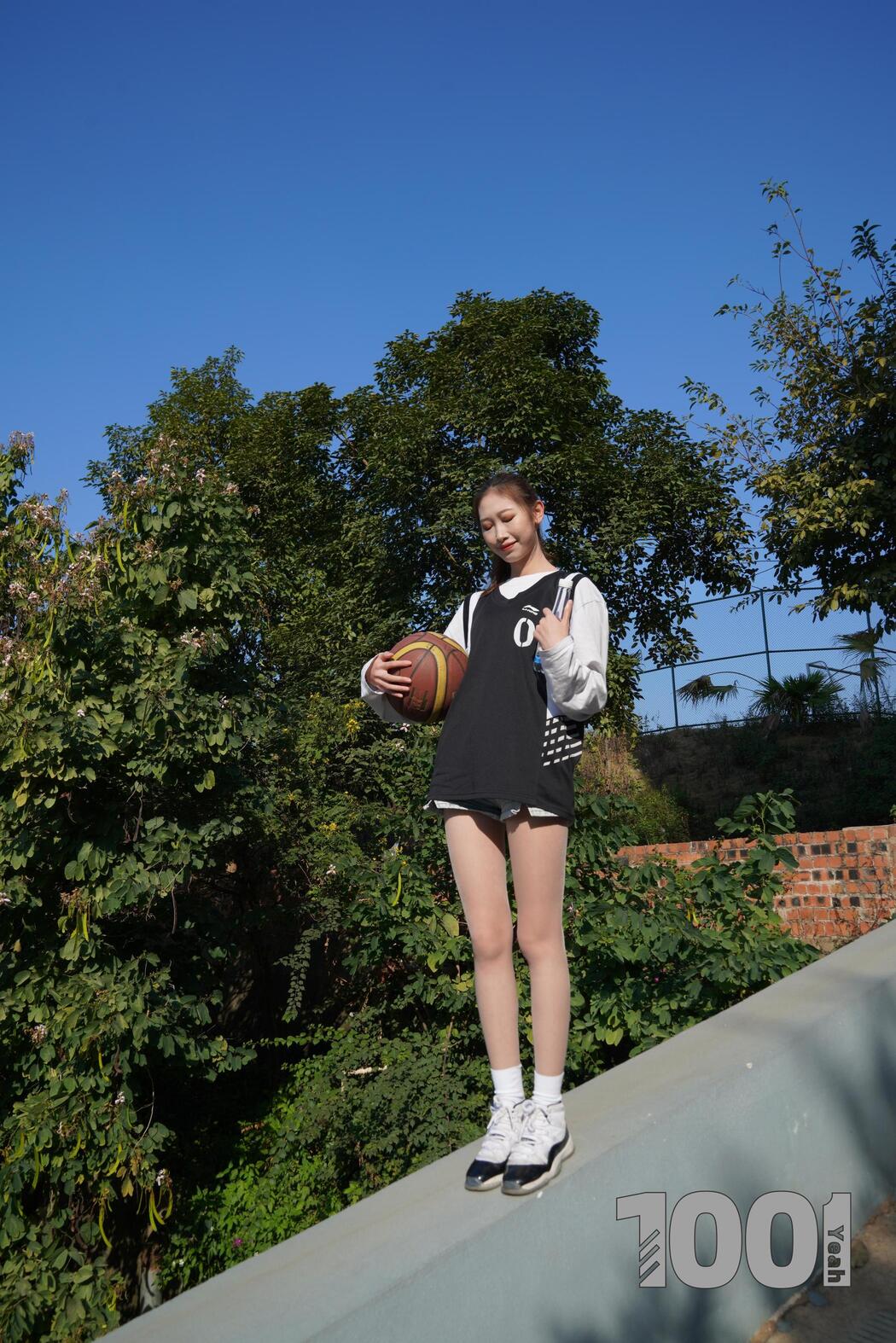 [IESS One Thousand and One Nights] Model: Strawberry "Playing Basketball with Girlfriend 1"