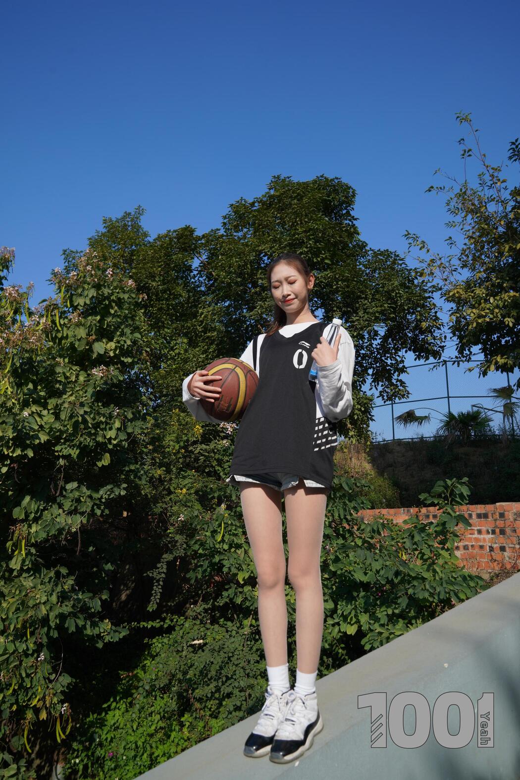 [IESS One Thousand and One Nights] Model: Strawberry "Playing Basketball with Girlfriend 1"