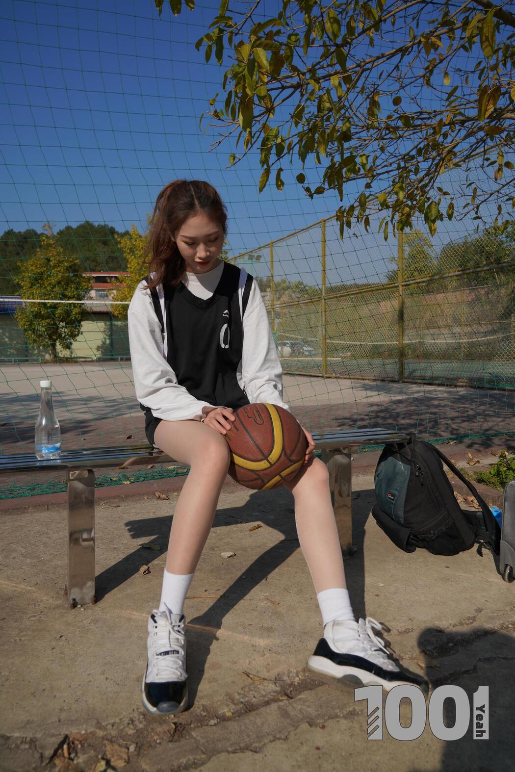 [IESS One Thousand and One Nights] Model: Strawberry "Playing Basketball with Girlfriend 1"