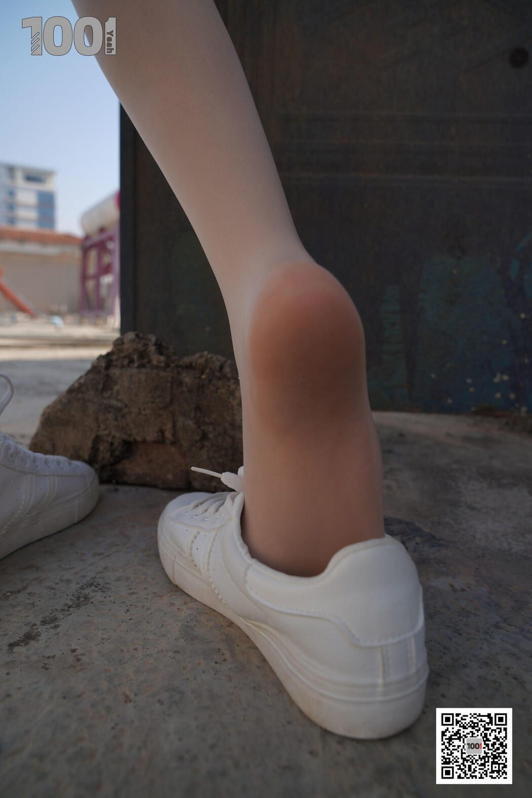 [IESS One Thousand and One Nights] Model Watermelon "Embrace the Sunshine 3" with beautiful feet